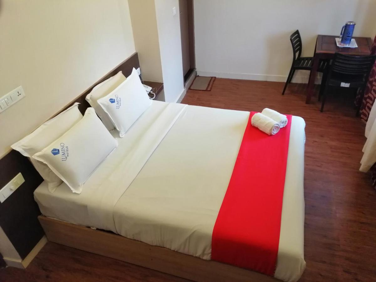 Lumino Dwellings Hotel Munnar Ngoại thất bức ảnh