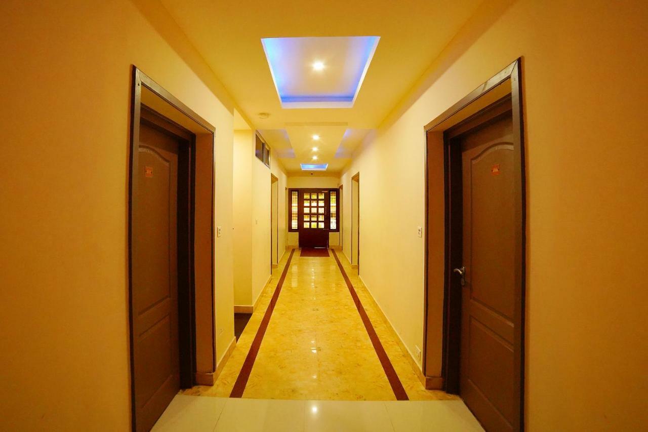 Lumino Dwellings Hotel Munnar Ngoại thất bức ảnh