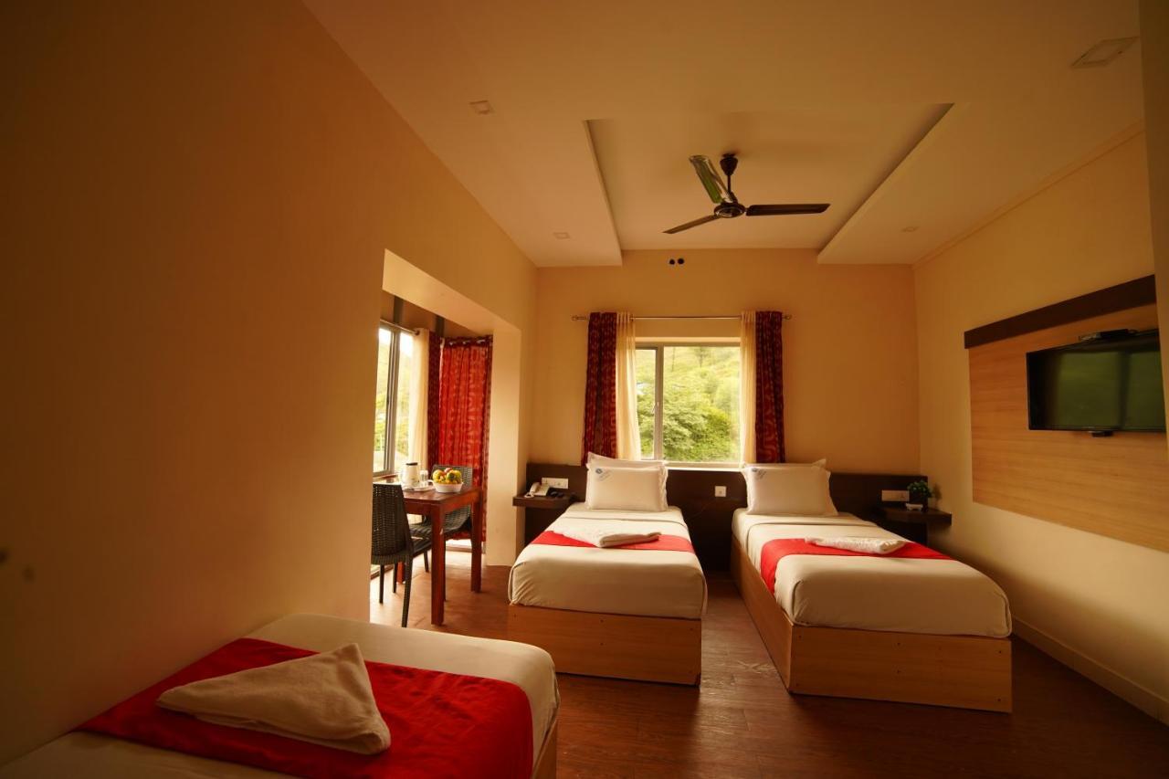 Lumino Dwellings Hotel Munnar Ngoại thất bức ảnh